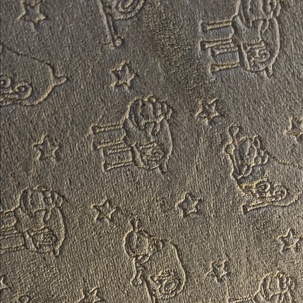 Gray Patterned Sofa Cover - Picture 2 of 4